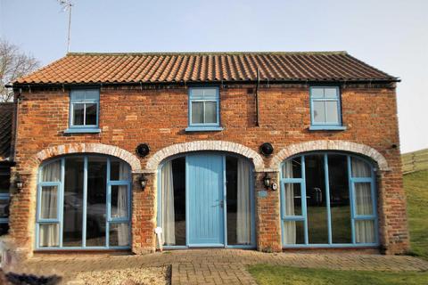 3 bedroom barn conversion to rent, Partridge Drive, Rothwell LN7