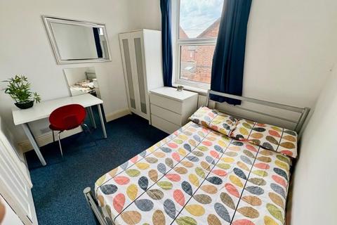 6 bedroom house share to rent, Osmaston Street