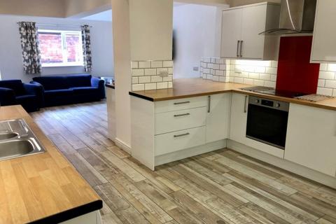 7 bedroom house share to rent, Henry Road