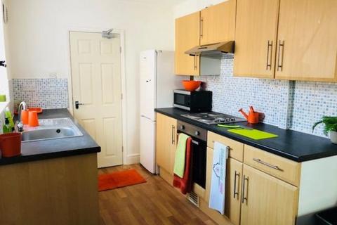 5 bedroom house share to rent, Gloucester Avenue