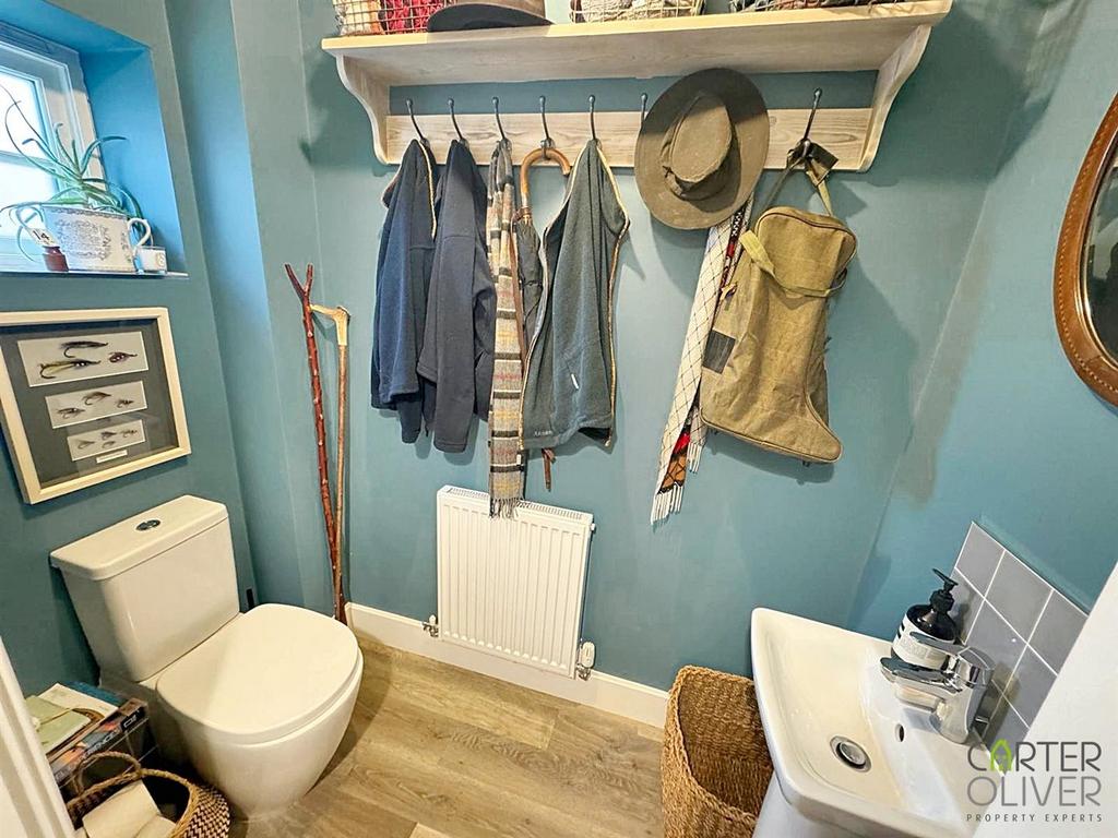 Ground floor wc
