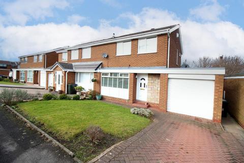 3 bedroom house to rent, Lydford Court, Kingston Park, Newcastle Upon Tyne