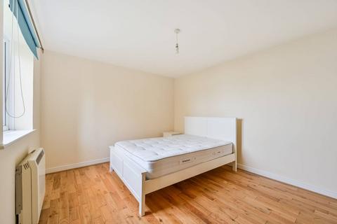 1 bedroom flat to rent, TIDESIDE COURT, HARLINGER STREET, Woolwich, London, SE18