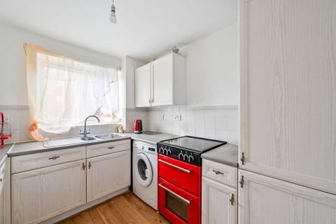 1 bedroom flat to rent, TIDESIDE COURT, HARLINGER STREET, Woolwich, London, SE18