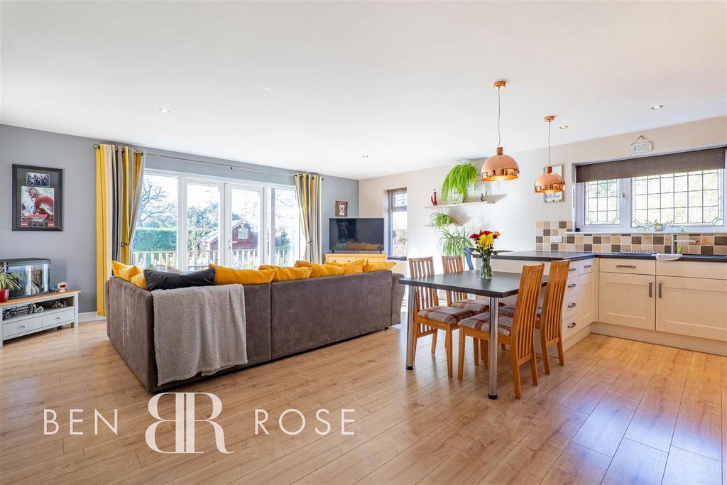 Lounge/Kitchen/Diner