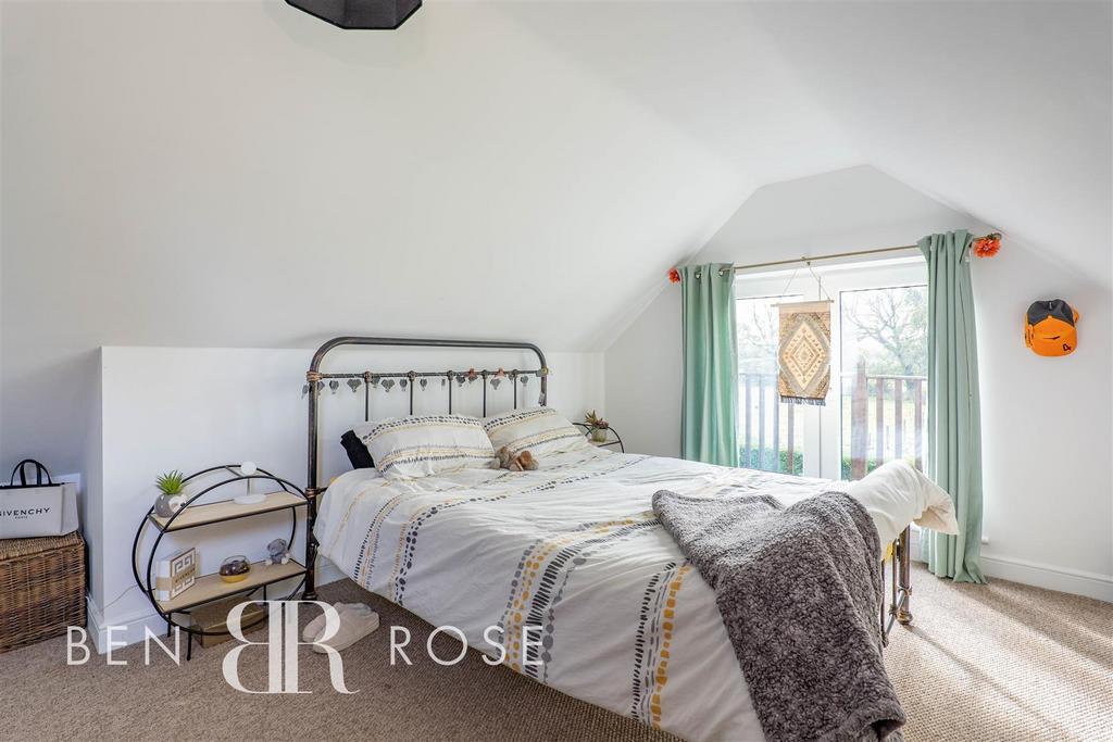 Bedroom Seven