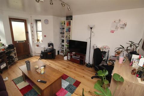 undefined, Richmond Road, Cardiff CF24