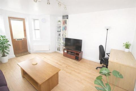 undefined, Richmond Road, Cardiff CF24