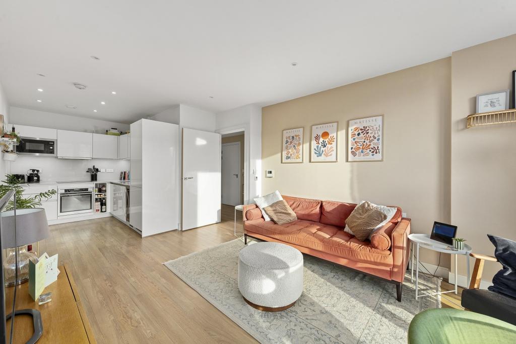 Lariat Apartments, Cable Walk London... 1 bed flat for sale - £400,000