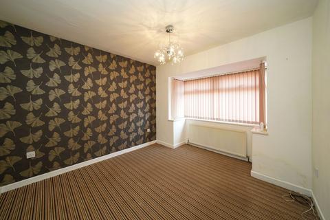 2 bedroom semi-detached bungalow for sale, Rainshaw Street, Bolton, BL1