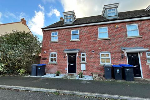 3 bedroom house for sale, Farnborough Drive, Daventry