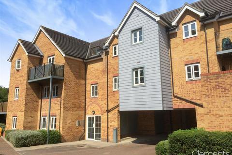 2 bedroom apartment to rent, Ebberns Road, Hemel Hempstead HP3