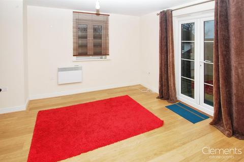 2 bedroom apartment to rent, Ebberns Road, Hemel Hempstead HP3