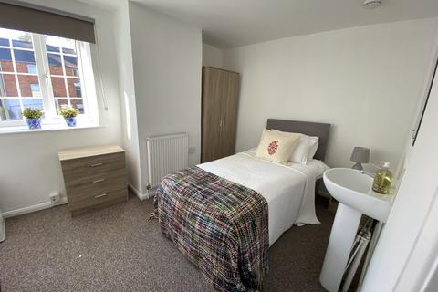 4 bedroom flat share to rent, Oxford Road