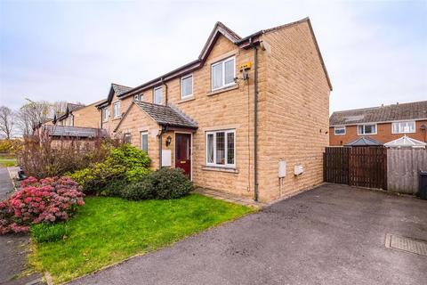 3 bedroom end of terrace house for sale, Thompson Close, Hipperholme, Halifax