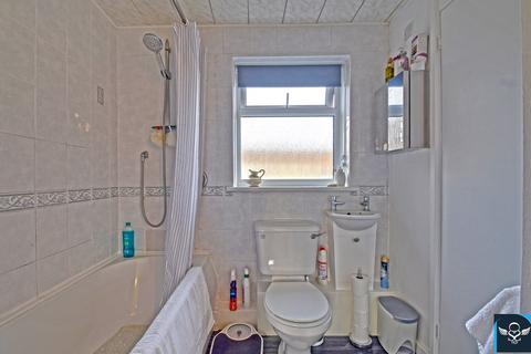 1 bedroom apartment for sale, Wheatley Close, Fence, Burnley