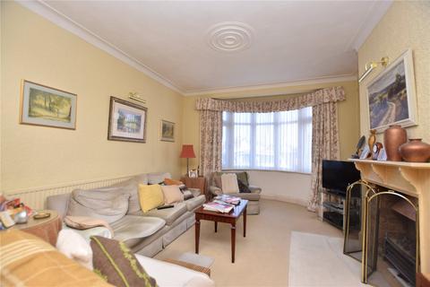 3 bedroom terraced house for sale, Reynolds Avenue, Romford, RM6