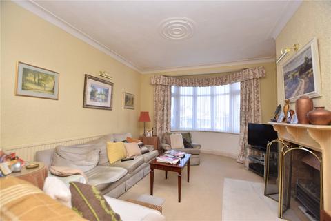 11 Reynolds Avenue, Chadwell Heath, Romford, RM6 4NT