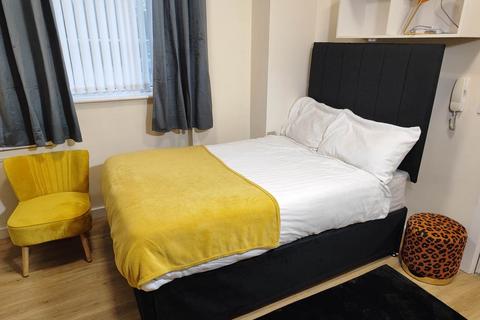 1 bedroom in a house share to rent, Upper Warwick Street, Liverpool, Meseyside