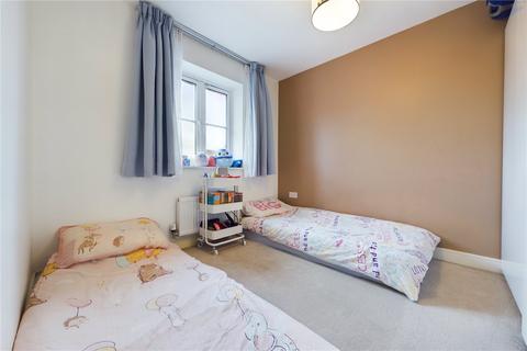 5 Lawrence Place, Shinfield, Reading, RG2 9RS