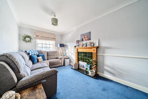 4 bedroom terraced house for sale, Theaks Mews