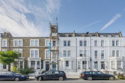 2 bedroom flat to rent, Sinclair Road, London W14