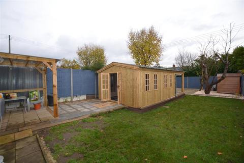 3 bedroom semi-detached house for sale, Caswell Road, Leominster