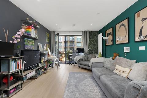 1 bedroom flat for sale, Banyan Court | Regalia Close | London