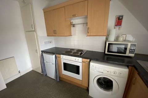 1 bedroom flat to rent, 75 High Street, Barry, The Vale Of Glamorgan. CF62 7DW