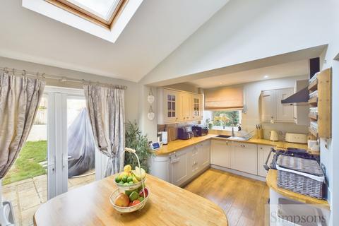 4 bedroom semi-detached house for sale, Swinburne Road, Abingdon OX14