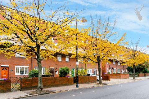 2 bedroom duplex for sale, Parnell Road, Bow