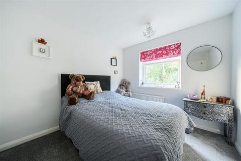 3 Heath Close, Polstead Heath, Colchester, CO6 5BE