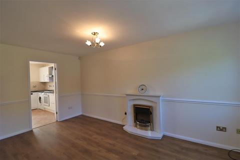 2 bedroom semi-detached house to rent, Frankton Close, Solihull B92