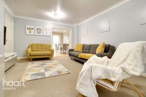 3 bedroom semi-detached house for sale, Harrier Close, Ipswich
