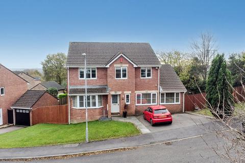 5 bedroom detached house for sale, Greenwood Drive, Cwmbran NP44