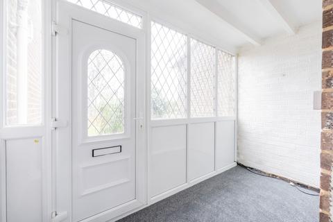 155 Beccles Road, Lowestoft, NR33 8PA