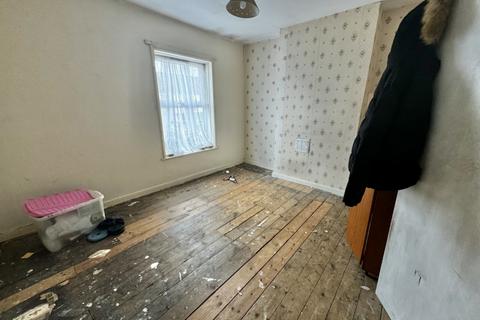 2 bedroom terraced house for sale, Convamore Road, Grimsby, Lincolnshire, DN32