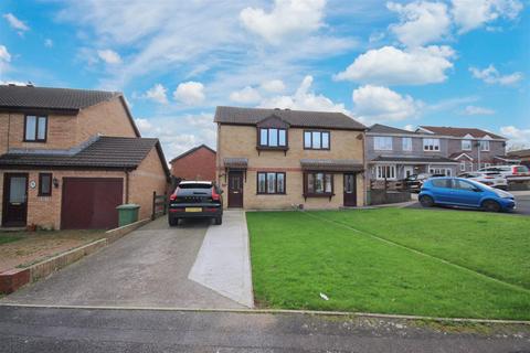 2 bedroom semi-detached house for sale, Birch Crescent, Llantwit Fardre