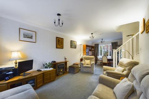 4 bedroom terraced house for sale, 5 Hudson Close, Malton, North Yorkshire, YO17 7FJ