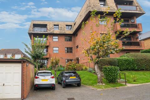 Lyonsdown Road, Barnet