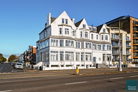 2 bedroom apartment for sale, Kingsway, Hove