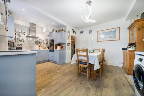 4 bedroom terraced house for sale, Freshford Street, Earlsfield