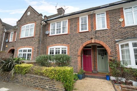 4 bedroom terraced house for sale, Freshford Street, Earlsfield