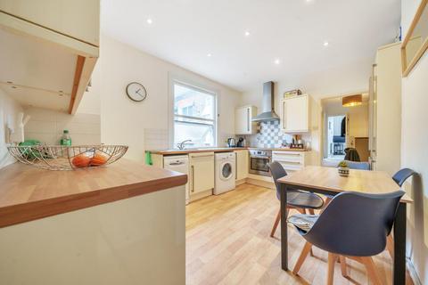 27 Boundary Road, London, SW19 2AW
