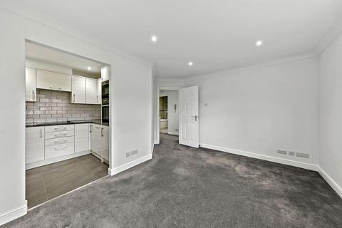 1 bedroom apartment to rent, Tersha Street, Richmond