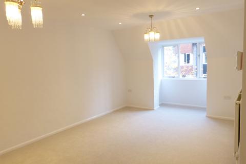 1 bedroom flat to rent, Birnbeck Court, Finchley Road, London, NW11