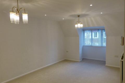 1 bedroom flat to rent, Birnbeck Court, Finchley Road, London, NW11