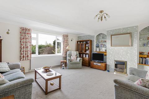 103 Stratton Road, Sunbury-on-thames, TW16 6PG