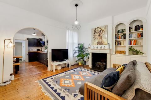 1 bedroom maisonette for sale, Littlebury Road, London, SW4