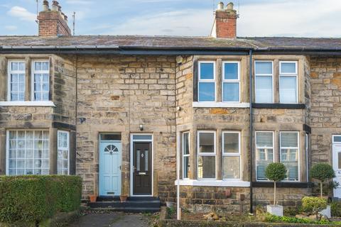 2 bedroom terraced house to rent, Grove Park Lane, Harrogate, North Yorkshire, HG1